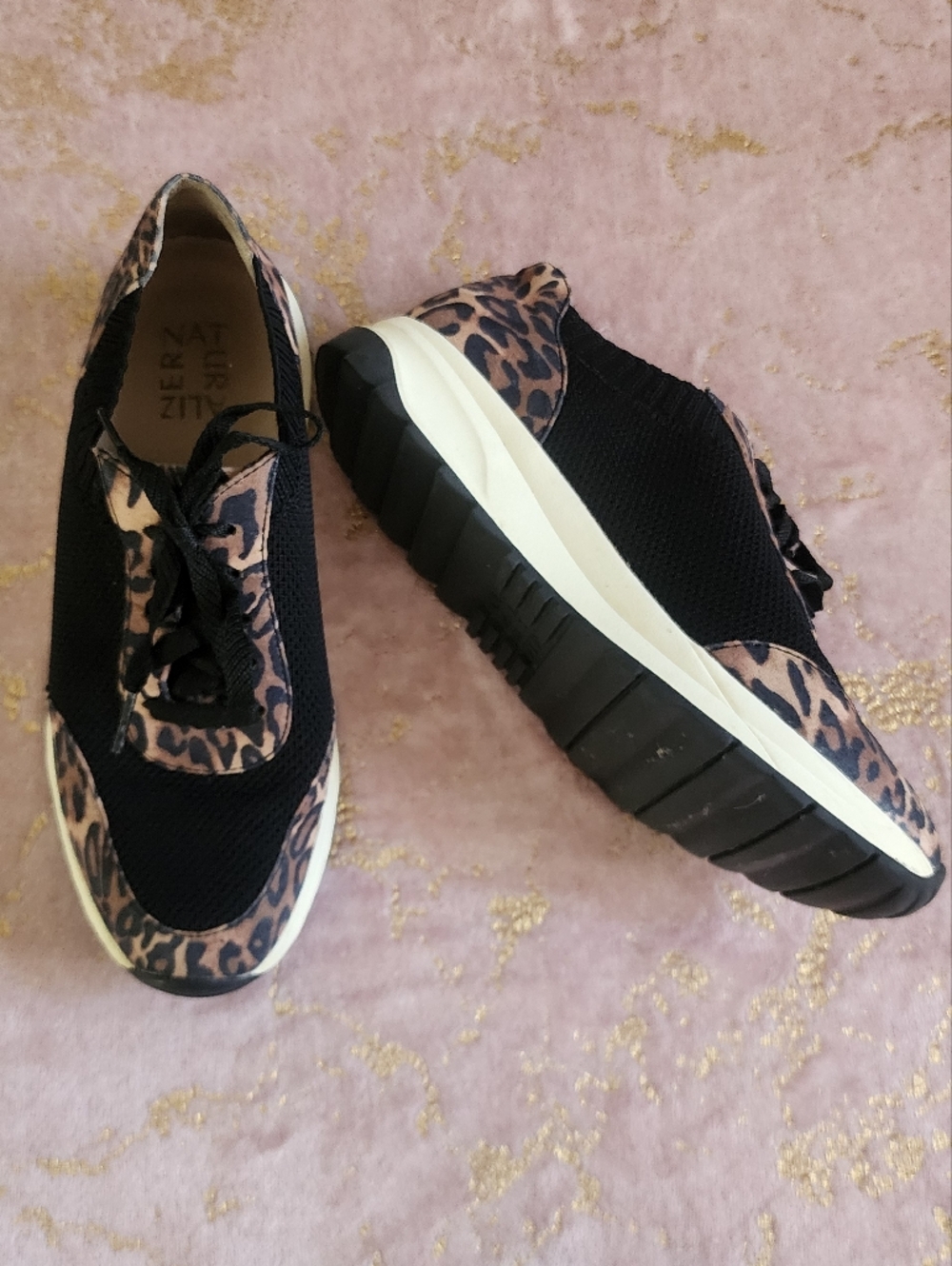 NATURALIZER | Women's Black & Leopard Print Fashion Sneakers - Picture 8 of 10